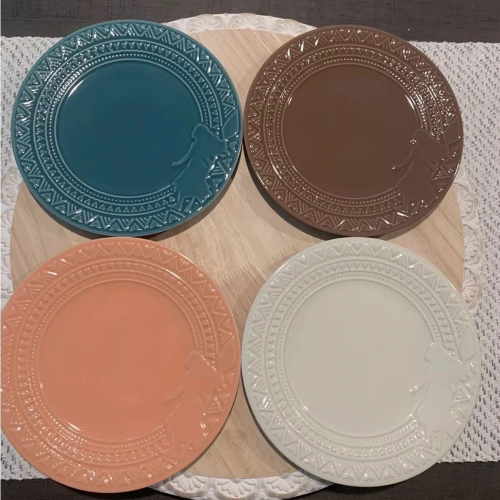 Disney Parks Moana Spotlight Set of Four Stoneware Plates New with Tags